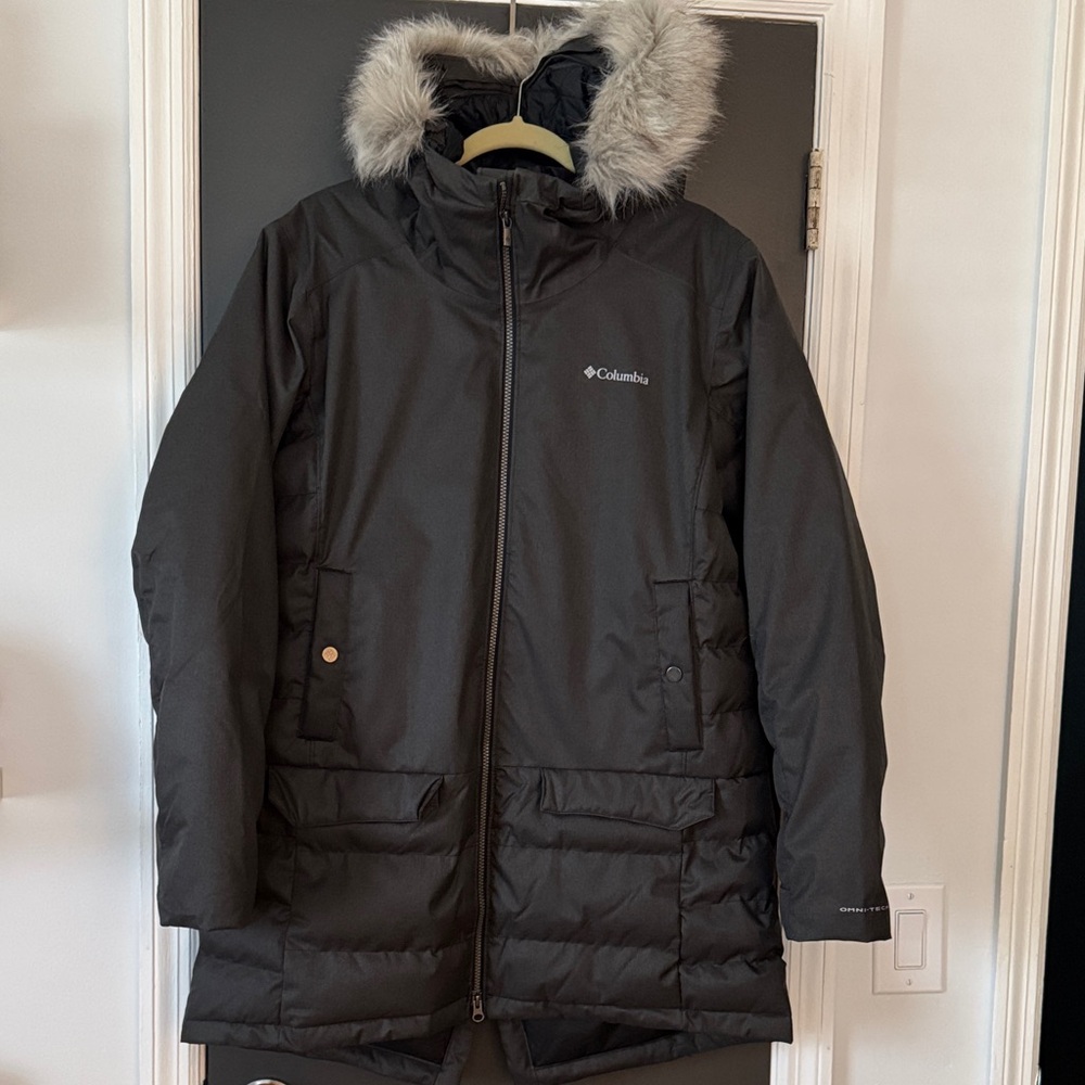 Columbia Omni-Tech Charcoal Winter coat with Faux Fur Trim